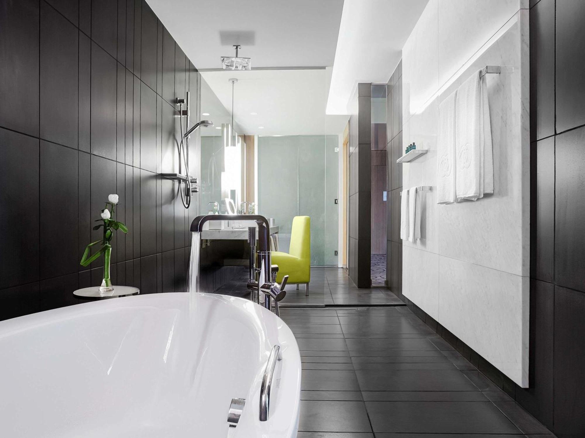 Junior Suite con Letto King-Size e Vista Burj Khalifa